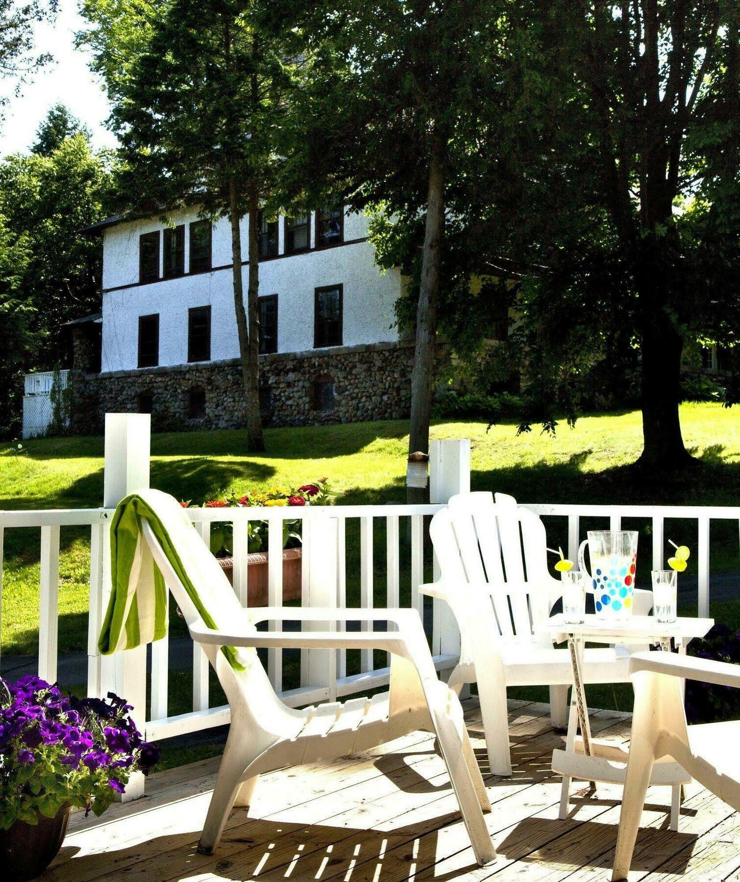 Rock Castle Resort Lake George Exterior foto